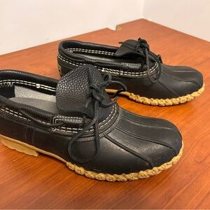 L.L. Bean Women’s Black and Tan Boots
